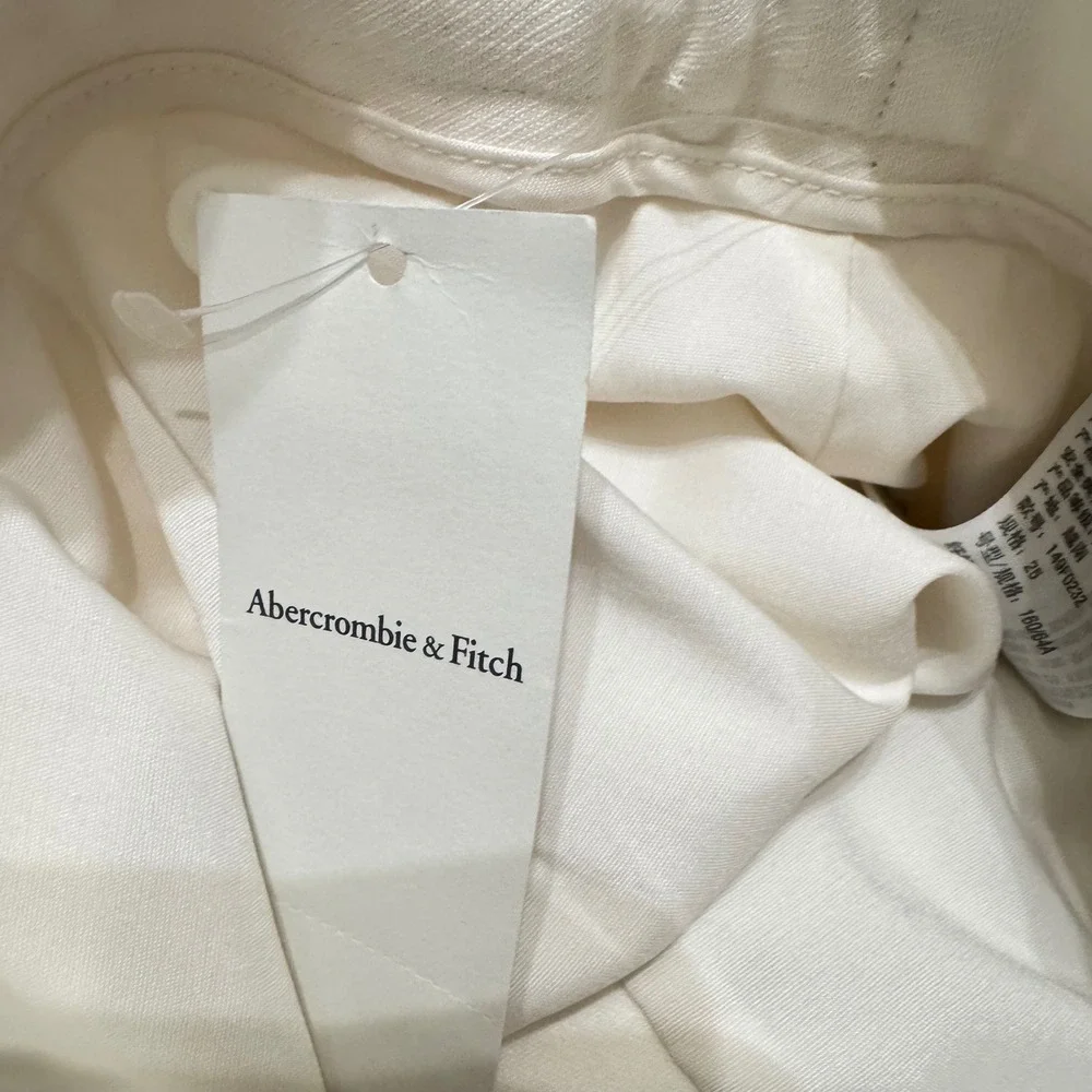Abercrombie & Fitch Sloane Curve Love Shorts 25 0 Cream New Pleated High Rise - Picture 11 of 11